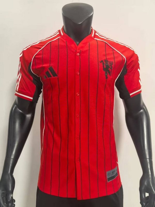 Manchester United Showroom Quality – The Football Frenzy