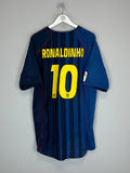 Ronaldinho 10 x Barcelona Away 2004/05 Classic Retro