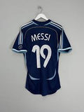 Messi 19 x Argentina 2006 Away Retro
