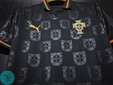 Ronaldo 7 x Portugal Pantera Negra, Showroom Quality T-shirt