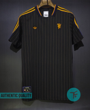 Manchester United Terrace Icons Tshirt