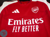 Arsenal Home T-shirt 26/27, Authentic Quality in EPL Font