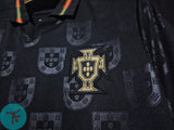 Ronaldo 7 x Portugal Pantera Negra, Showroom Quality T-shirt