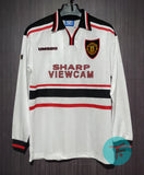 Manchester United 1997/99  Classic Away Retro in Full sleeves